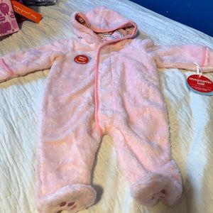 Magnetic pink snowsuit size 0-3 months baby girl